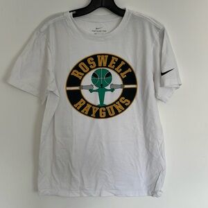Nike Roswell Raygun T shirt - small